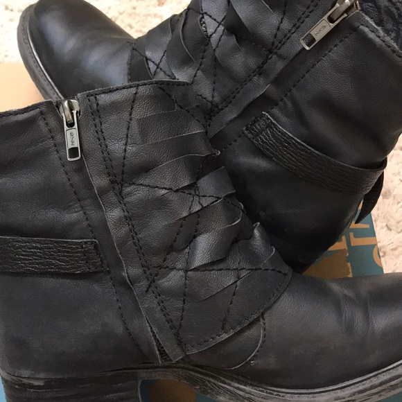 OTBT Custer Lead Moto boots - Picture 4 of 4